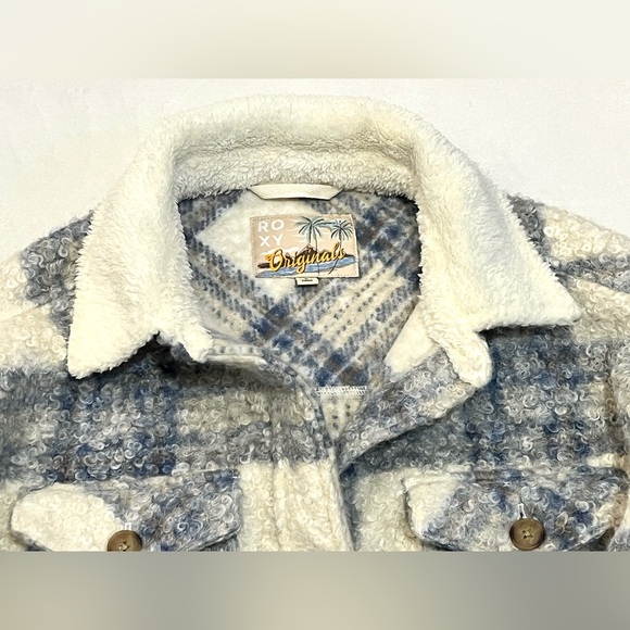 Roxy Originals Blue and Cream Plaid Button Up  Jacket w Sherpa Collar - Picture 10 of 16